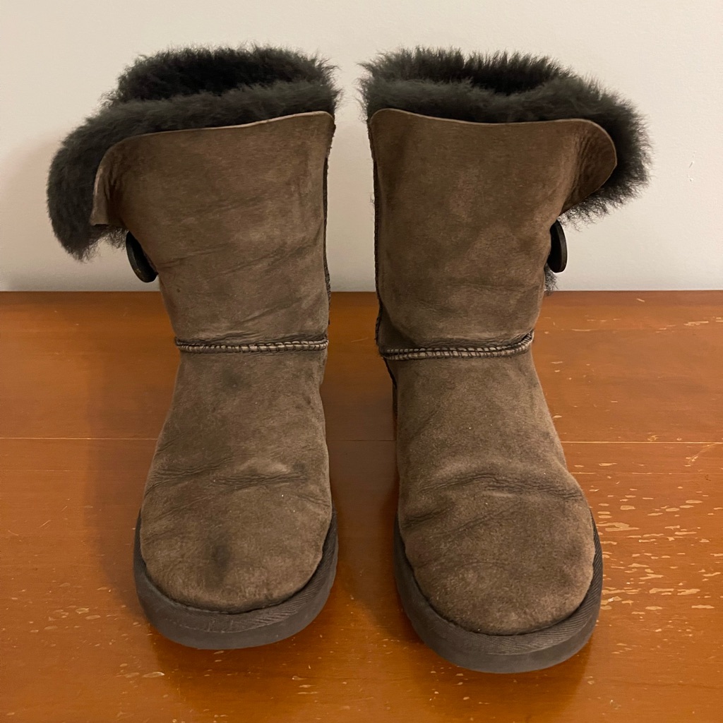 Ugg Boots W/ Button
